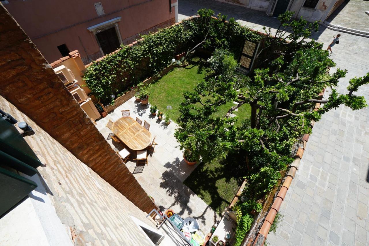 P 1779 Bed and Breakfast Venedig Exteriör bild
