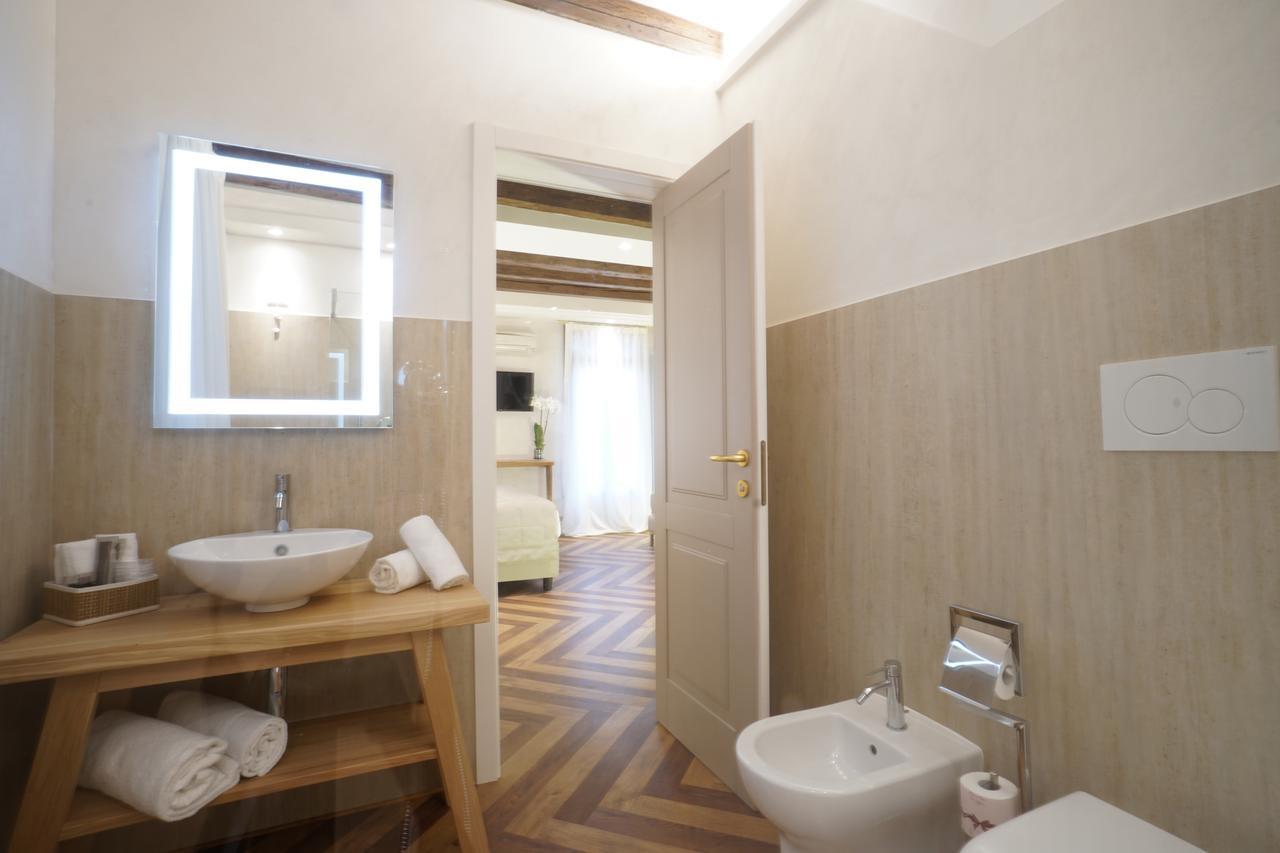 P 1779 Bed and Breakfast Venedig Exteriör bild